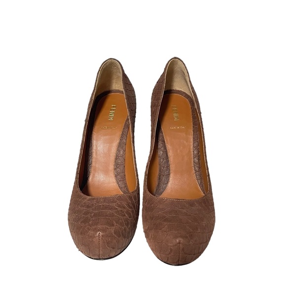FENDI Logo Python Embossed Leather Round Toe Designer Heels - Size 10 - Brown - Picture 3 of 11